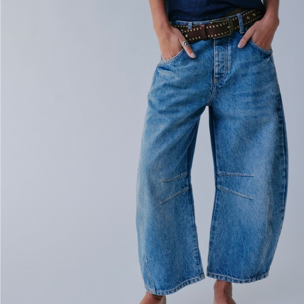 Stylish Blue Denim Wide-Leg Jeans